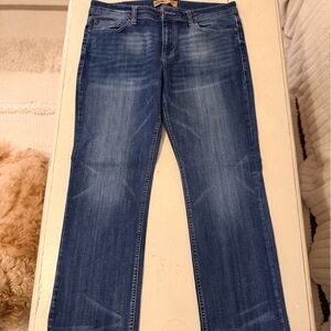 Seven7 Men's Relaxed Blue Jeans